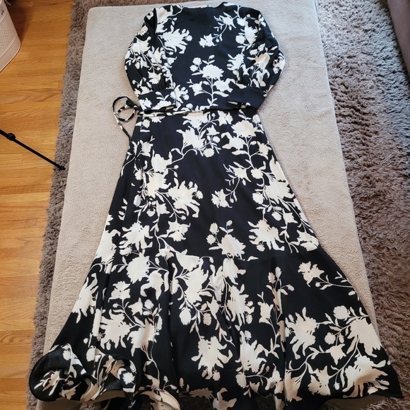 Johanna Ortiz x H&M long floral wrap dress size XS​ - Picture 11 of 16
